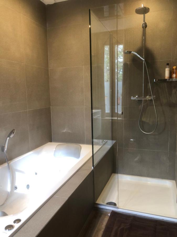 Hotel Duivels Paterke Harelbeeksestraat 29, 8500 Kortrijk Kültér fotó